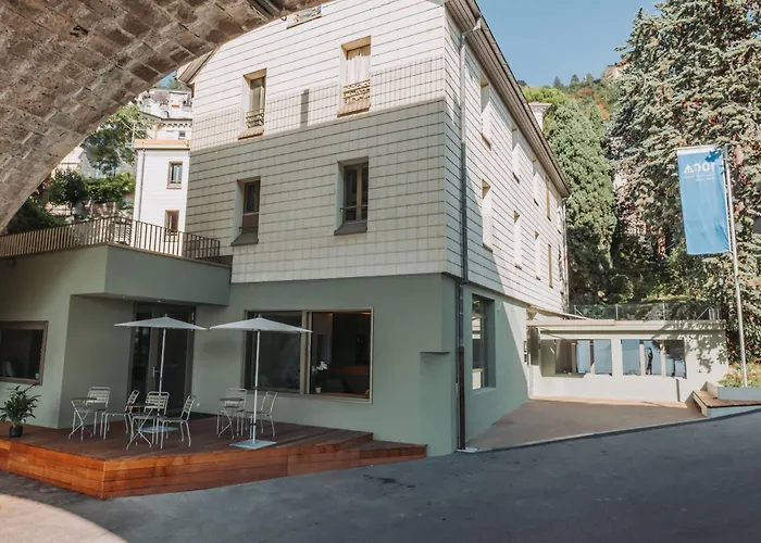 Montreux Youth Hostel